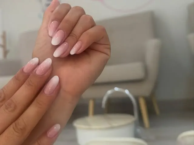 Trabajo de uñas NAIL-LY Sthetic 7